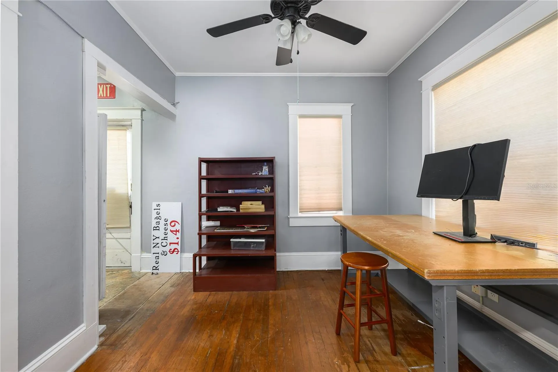 325 S Highland Street Mount Dora FL 32757