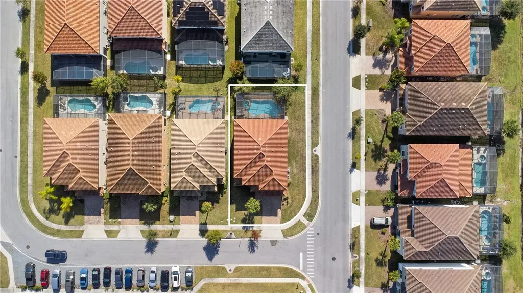 4414 Shiva Loop Kissimmee FL 34746