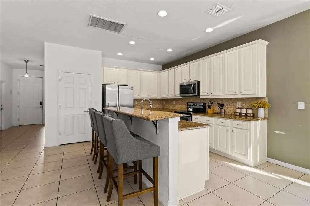 4414 Shiva Loop Kissimmee FL 34746