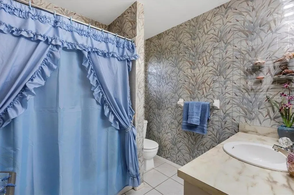 4114 Roberts Point Circle Sarasota FL 34242