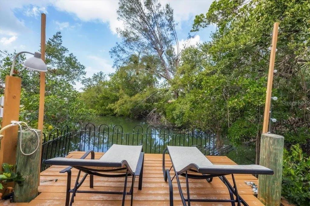 4114 Roberts Point Circle Sarasota FL 34242