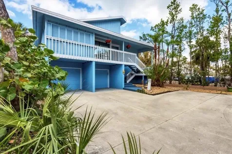4114 Roberts Point Circle Sarasota FL 34242