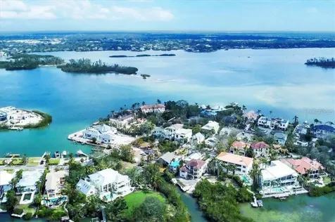 4114 Roberts Point Circle Sarasota FL 34242