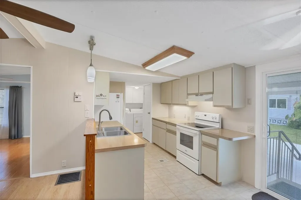 1200 Seahorse Lane Englewood FL 34224
