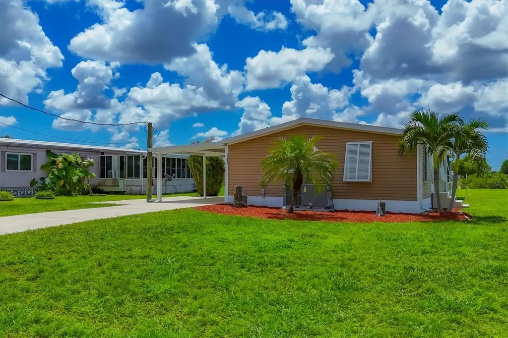 1200 Seahorse Lane Englewood FL 34224