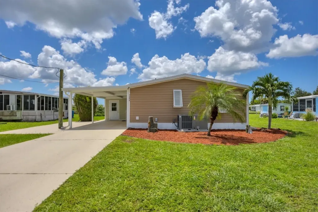 1200 Seahorse Lane Englewood FL 34224