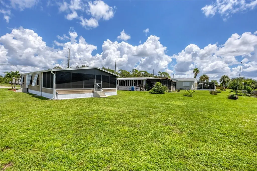 1200 Seahorse Lane Englewood FL 34224