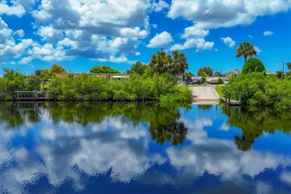 1200 Seahorse Lane Englewood FL 34224