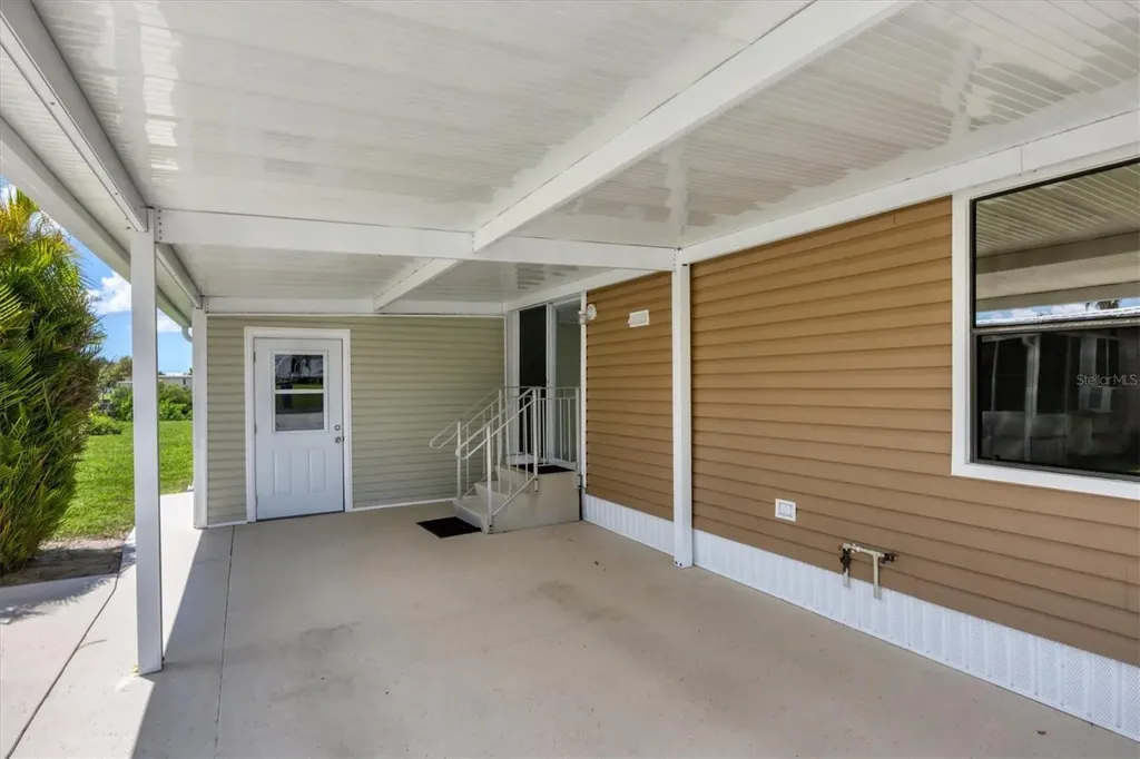 1200 Seahorse Lane Englewood FL 34224