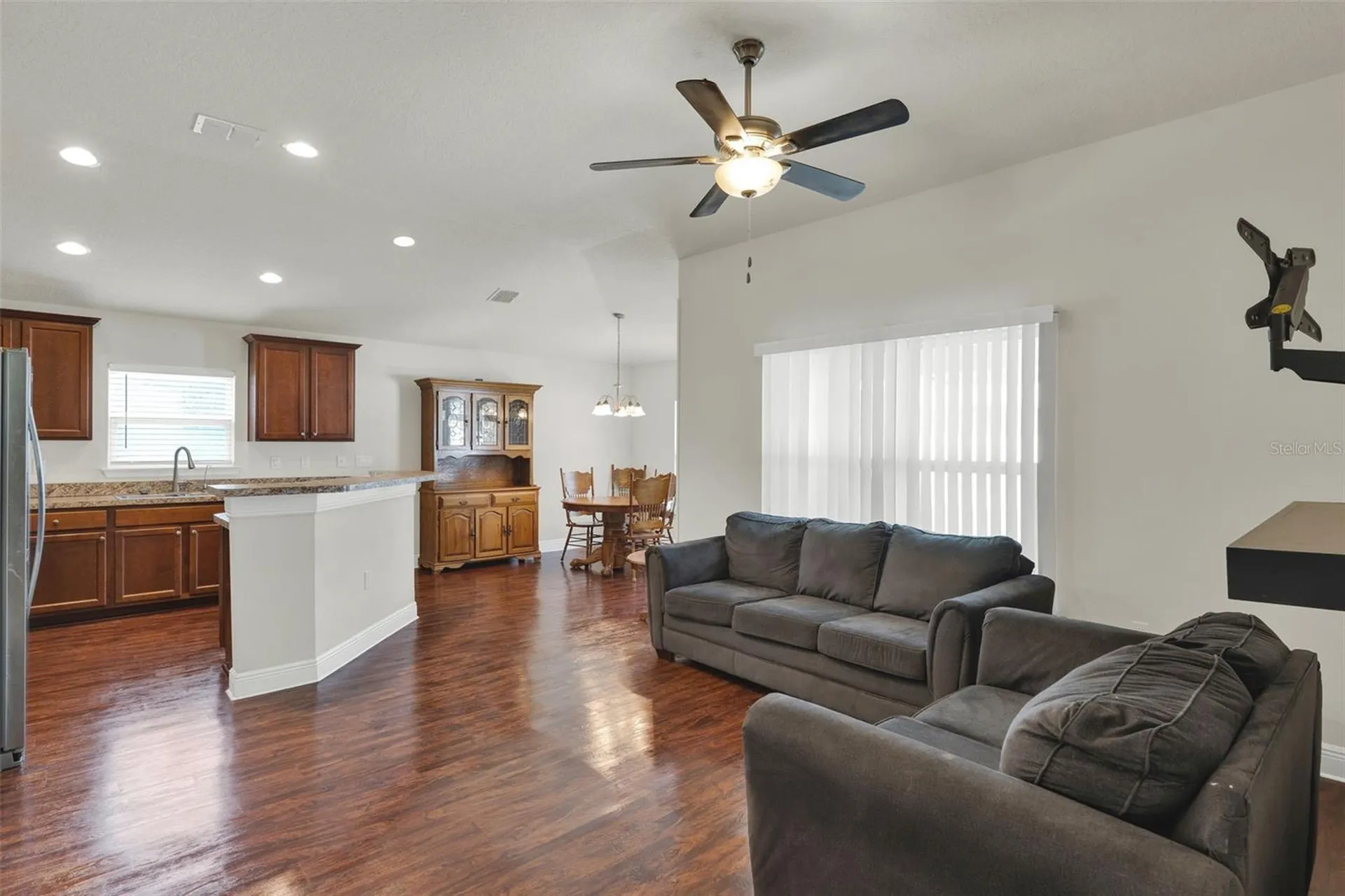 4229 Barnsley Lane Tavares FL 32778