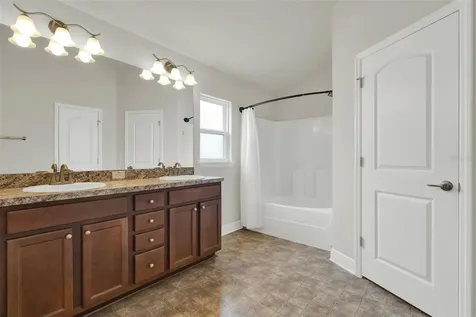 4229 Barnsley Lane Tavares FL 32778