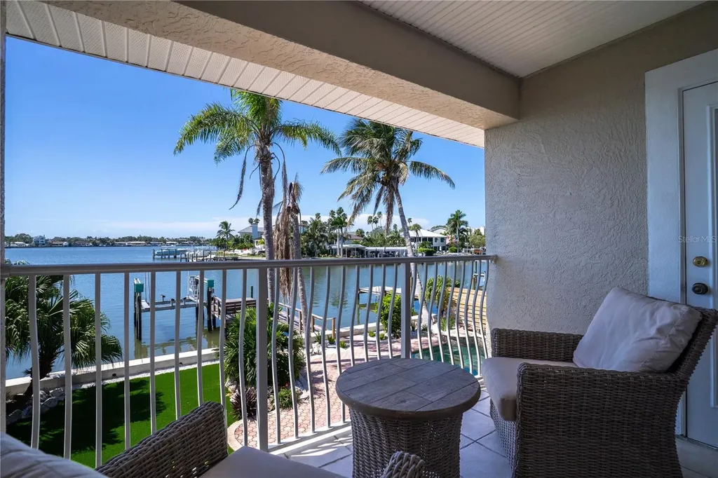 333 12th Avenue Indian Rocks Beach FL 33785