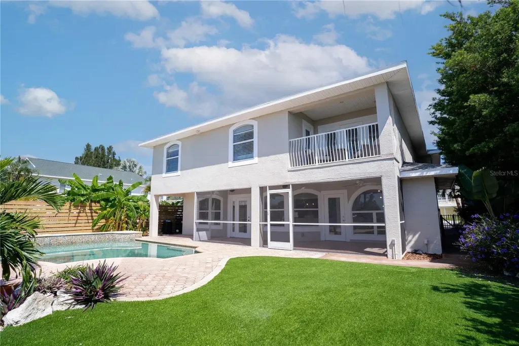 333 12th Avenue Indian Rocks Beach FL 33785