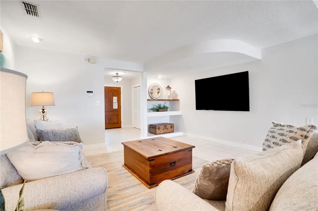 333 12th Avenue Indian Rocks Beach FL 33785