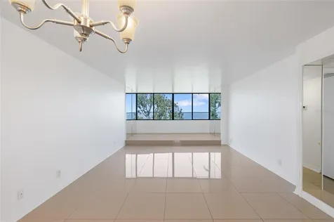 2617 Cove Cay Drive Clearwater FL 33760