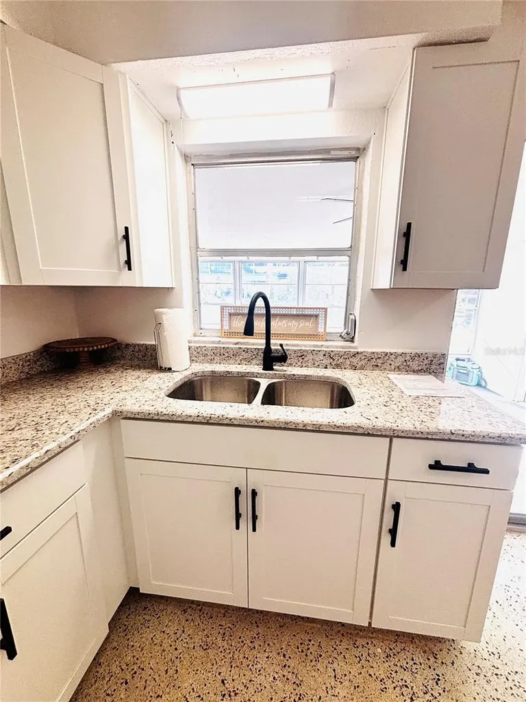 6125 Beacon Point Drive Weeki Wachee FL 34607