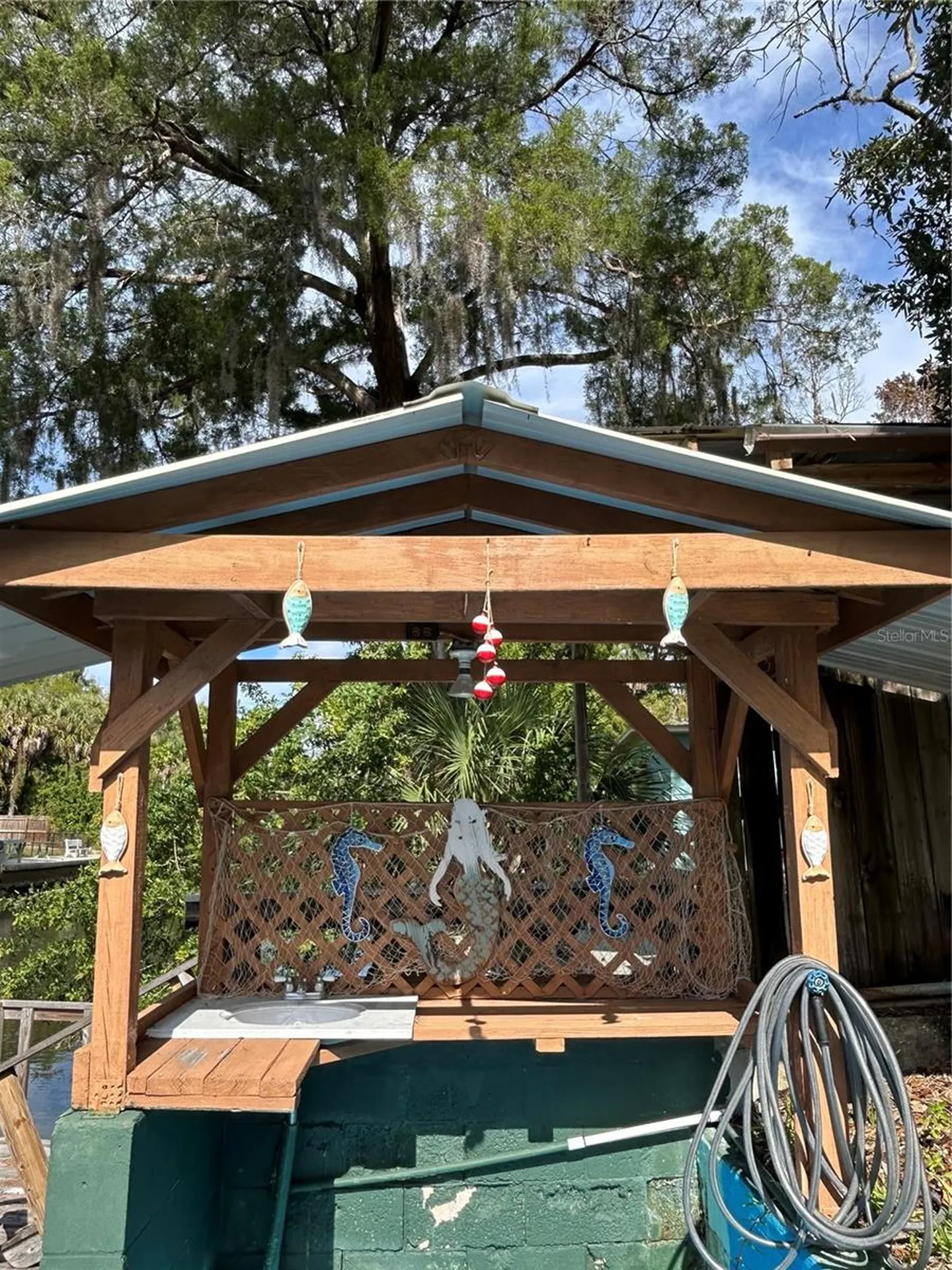 6125 Beacon Point Drive Weeki Wachee FL 34607