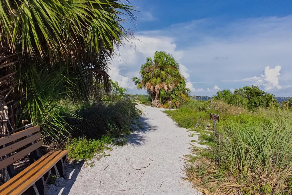 4218 Pompano Lane Palmetto FL 34221