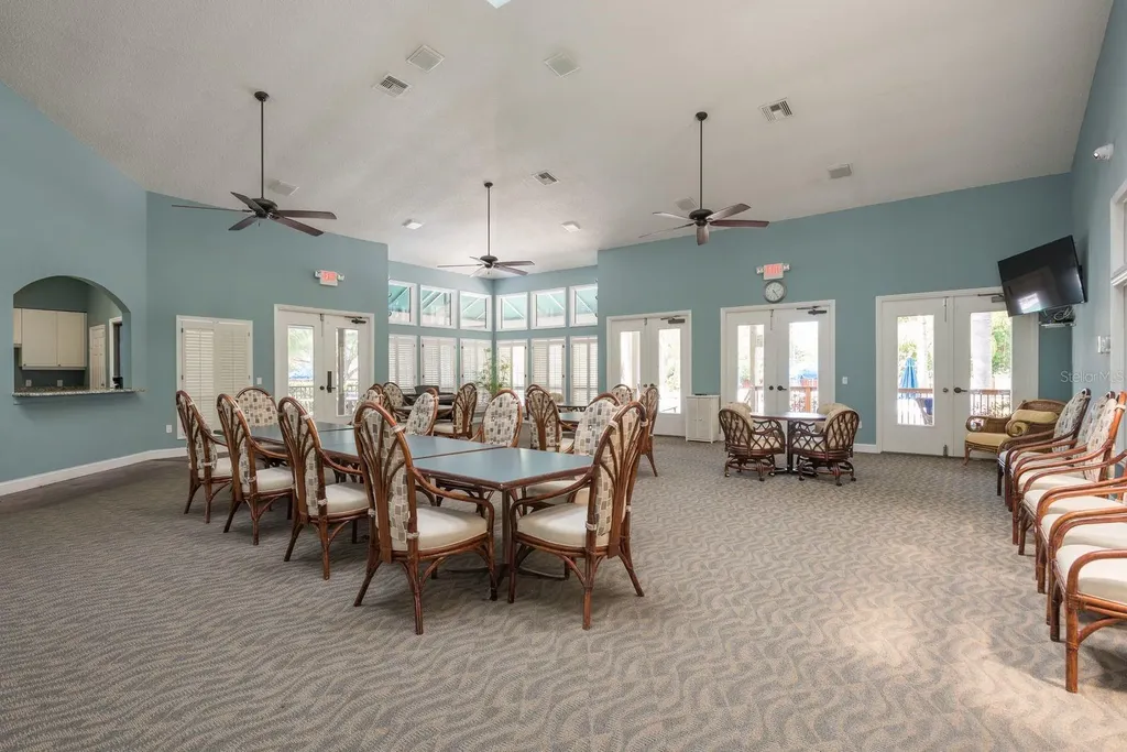 1023 Lake Avoca Place Tarpon Springs FL 34689