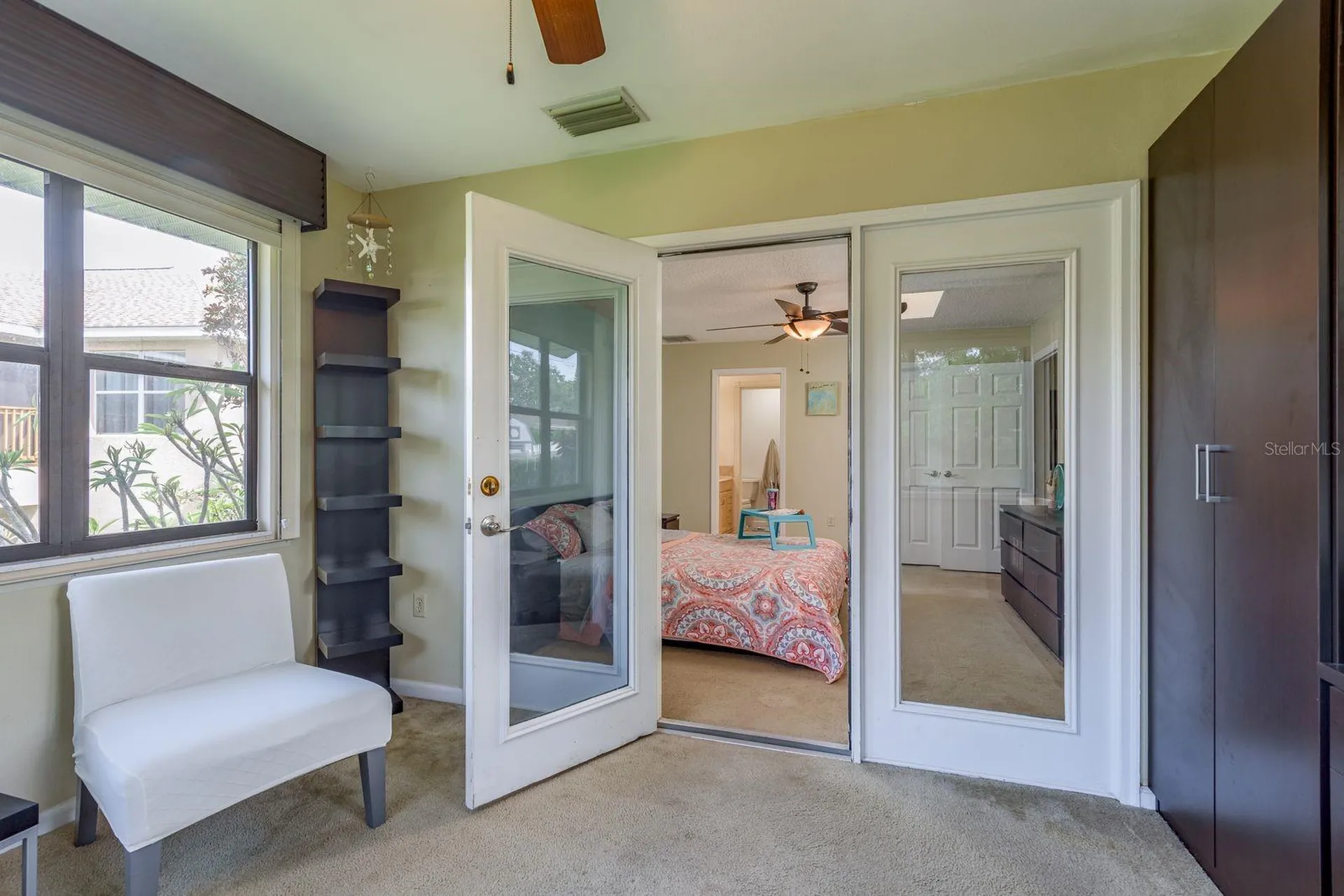 1023 Lake Avoca Place Tarpon Springs FL 34689