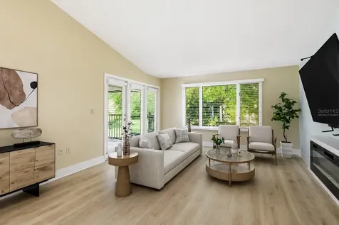 1023 Lake Avoca Place Tarpon Springs FL 34689