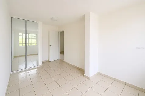 A13 Galicia Ave., Carolina PR 00983
