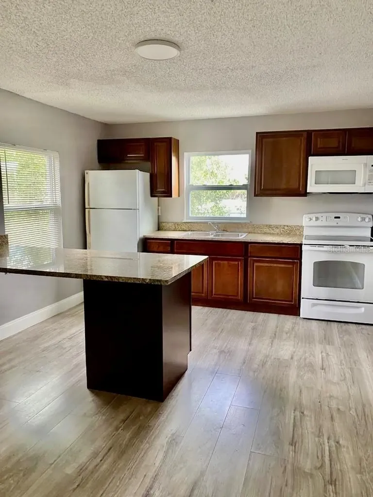 3356 Avenue Q NW Winter Haven FL 33881