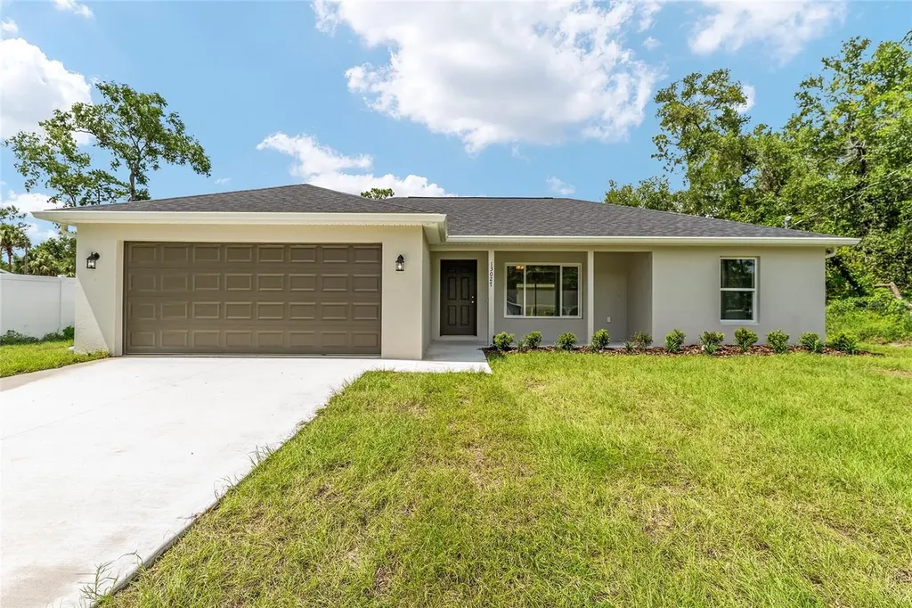 13027 NE 5th Place Silver Springs FL 34488