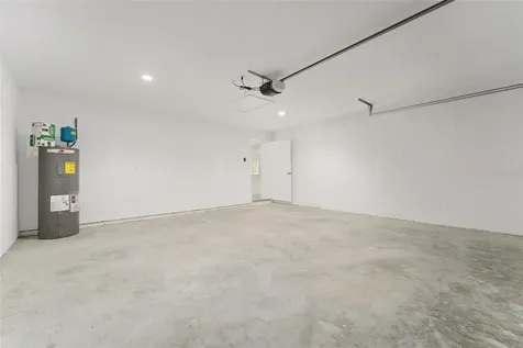 13027 NE 5th Place Silver Springs FL 34488