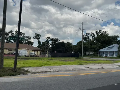 2804 E Columbus Drive Tampa FL 33605