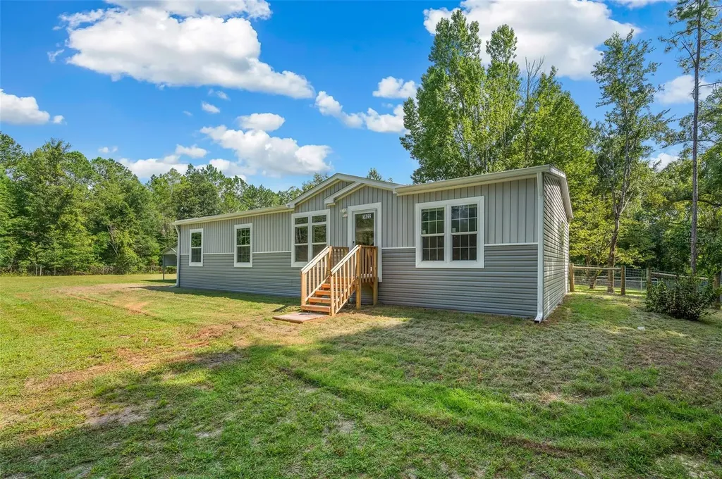 3616 & 3622 NW 178th Terrace Newberry FL 32669