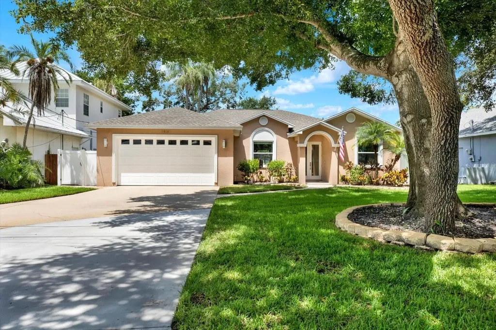 1713 60th Street S Gulfport FL 33707