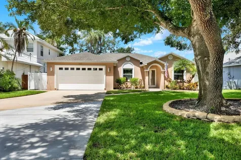 1713 60th Street S Gulfport FL 33707