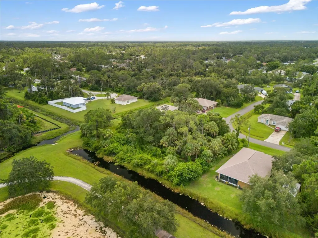 Lorri Circle North Port FL 34286