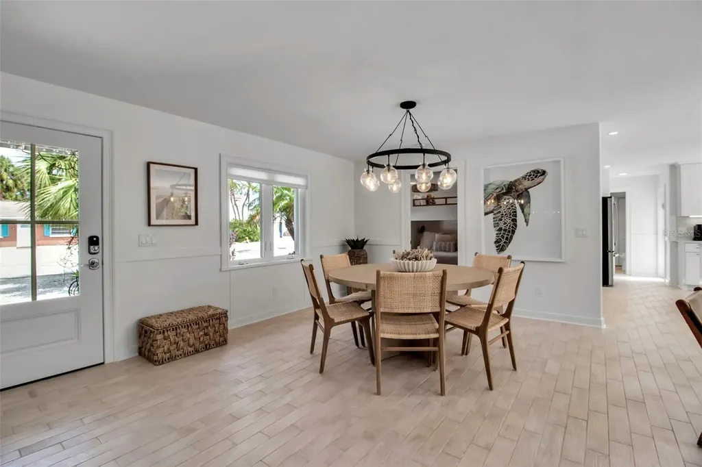 207 Peacock Lane Holmes Beach FL 34217