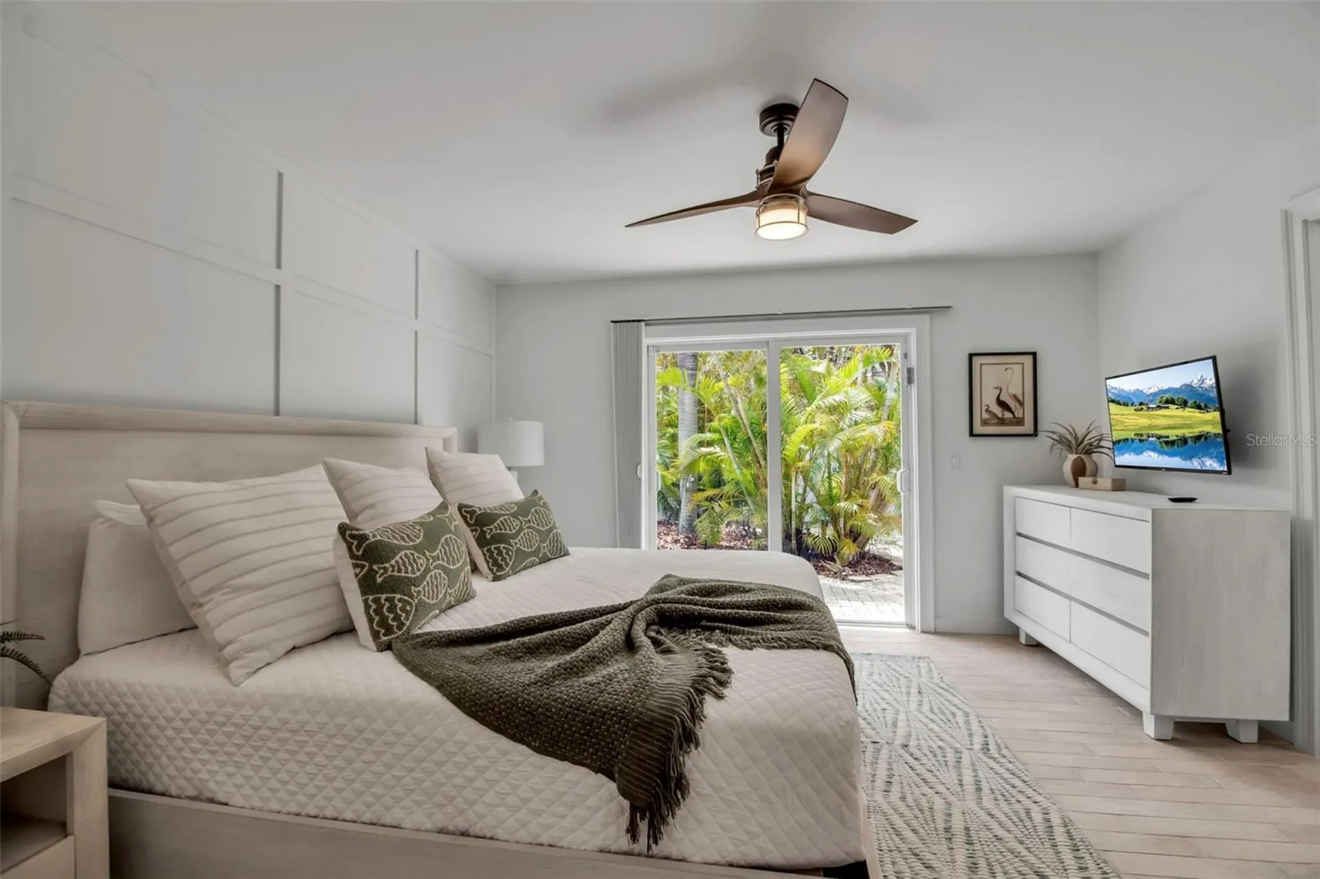 207 Peacock Lane Holmes Beach FL 34217