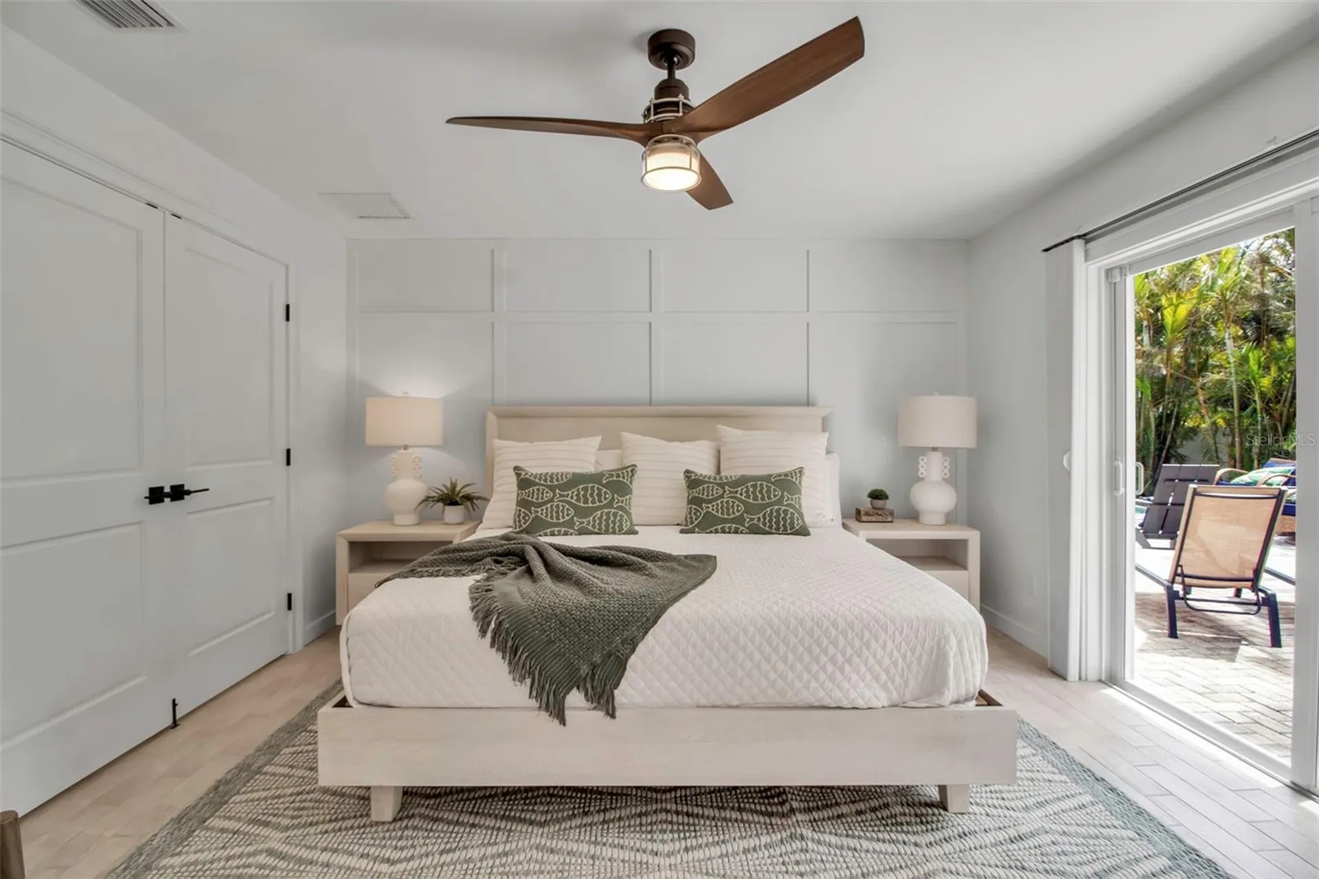 207 Peacock Lane Holmes Beach FL 34217
