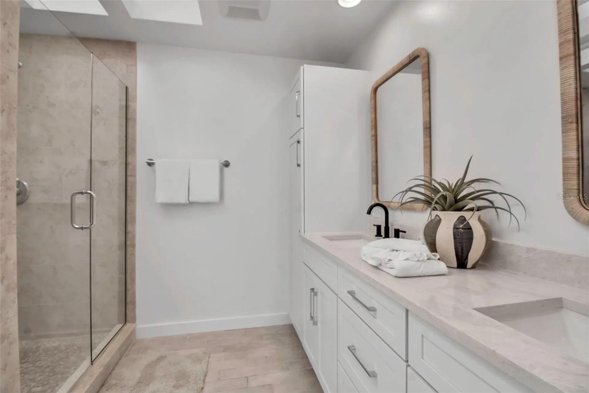 207 Peacock Lane Holmes Beach FL 34217