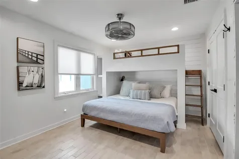 207 Peacock Lane Holmes Beach FL 34217