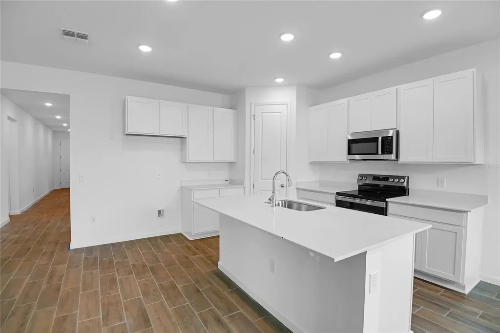 5323 Mickey Avenue Winter Haven FL 33884
