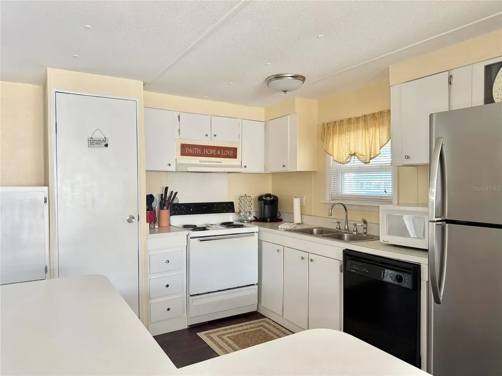 34648 Sweetpea Lane Zephyrhills FL 33541