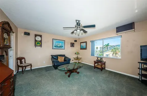 227 126th Avenue Treasure Island FL 33706