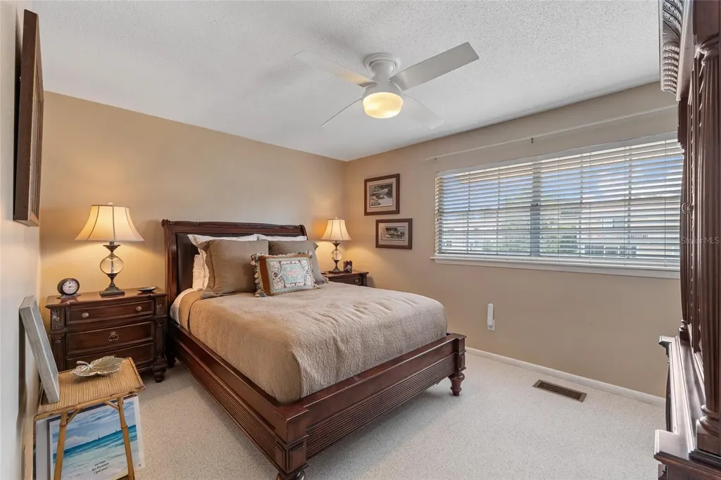 11001 SE Sunset Harbor Road Summerfield FL 34491