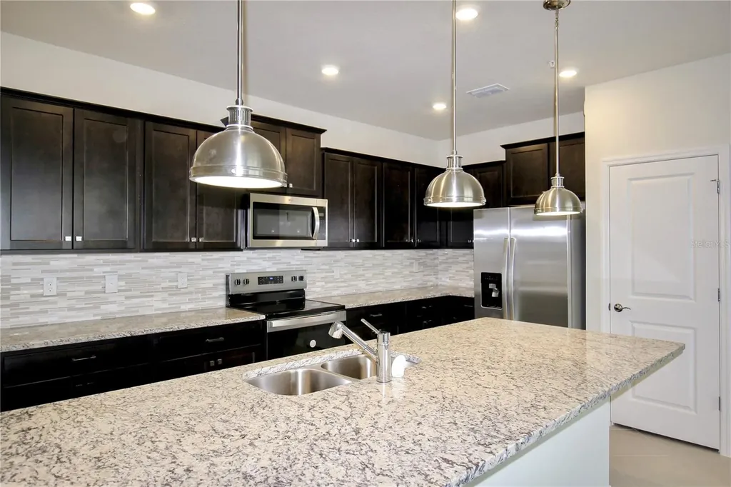 1258 Shoreside Street Clermont FL 34714