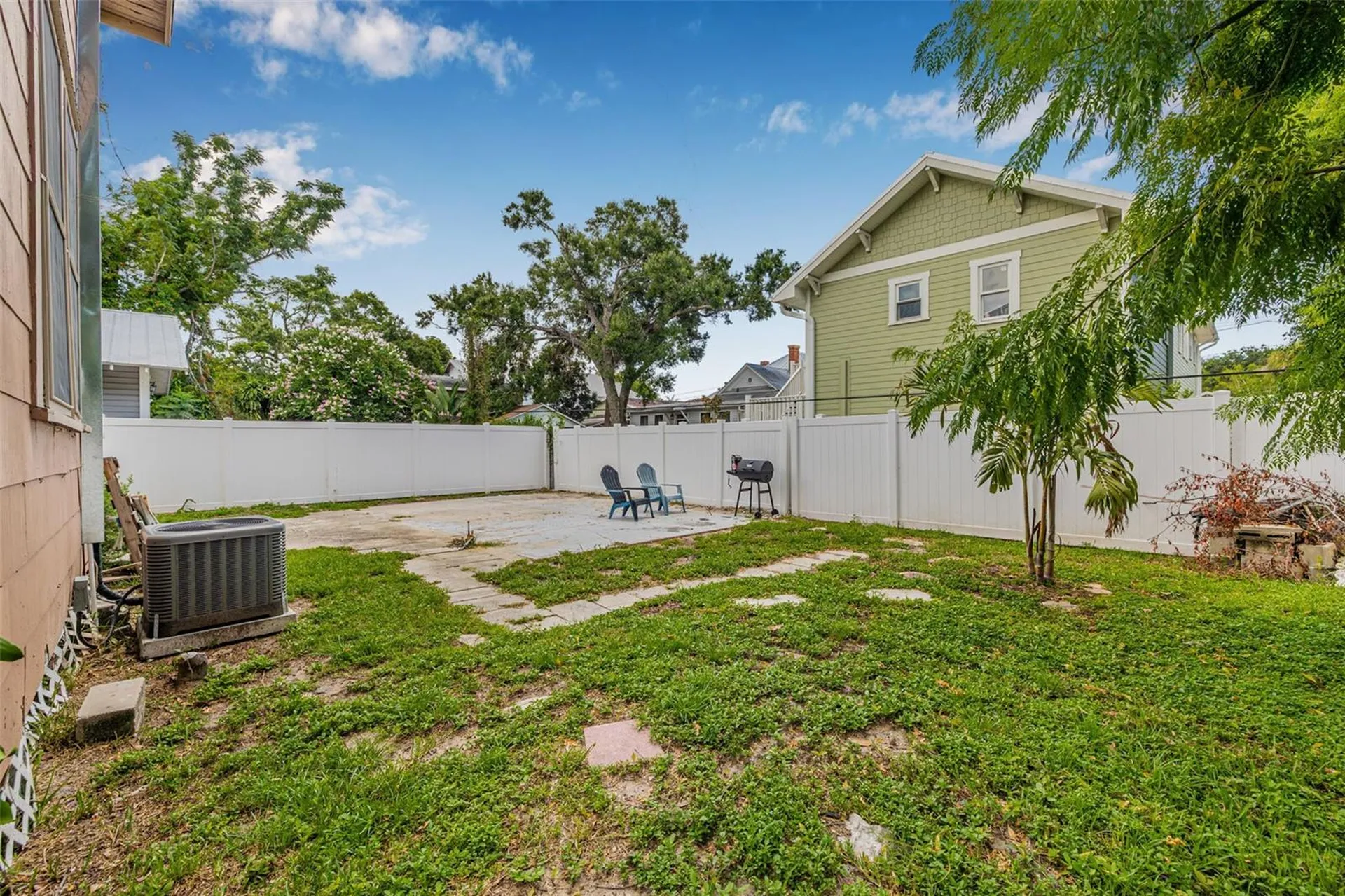 1207 E 17th Avenue Tampa FL 33605
