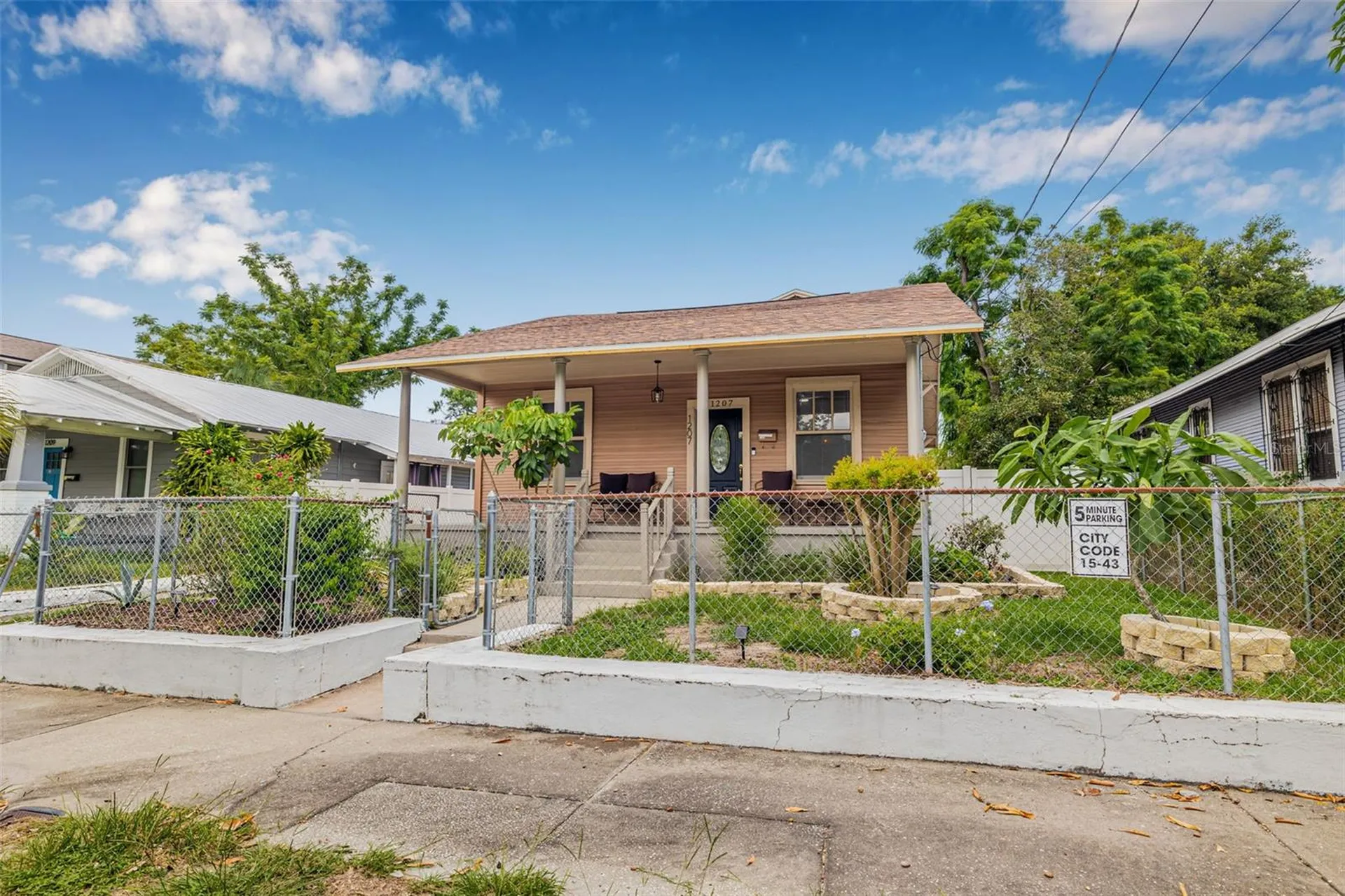 1207 E 17th Avenue Tampa FL 33605