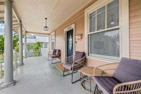 1207 E 17th Avenue Tampa FL 33605