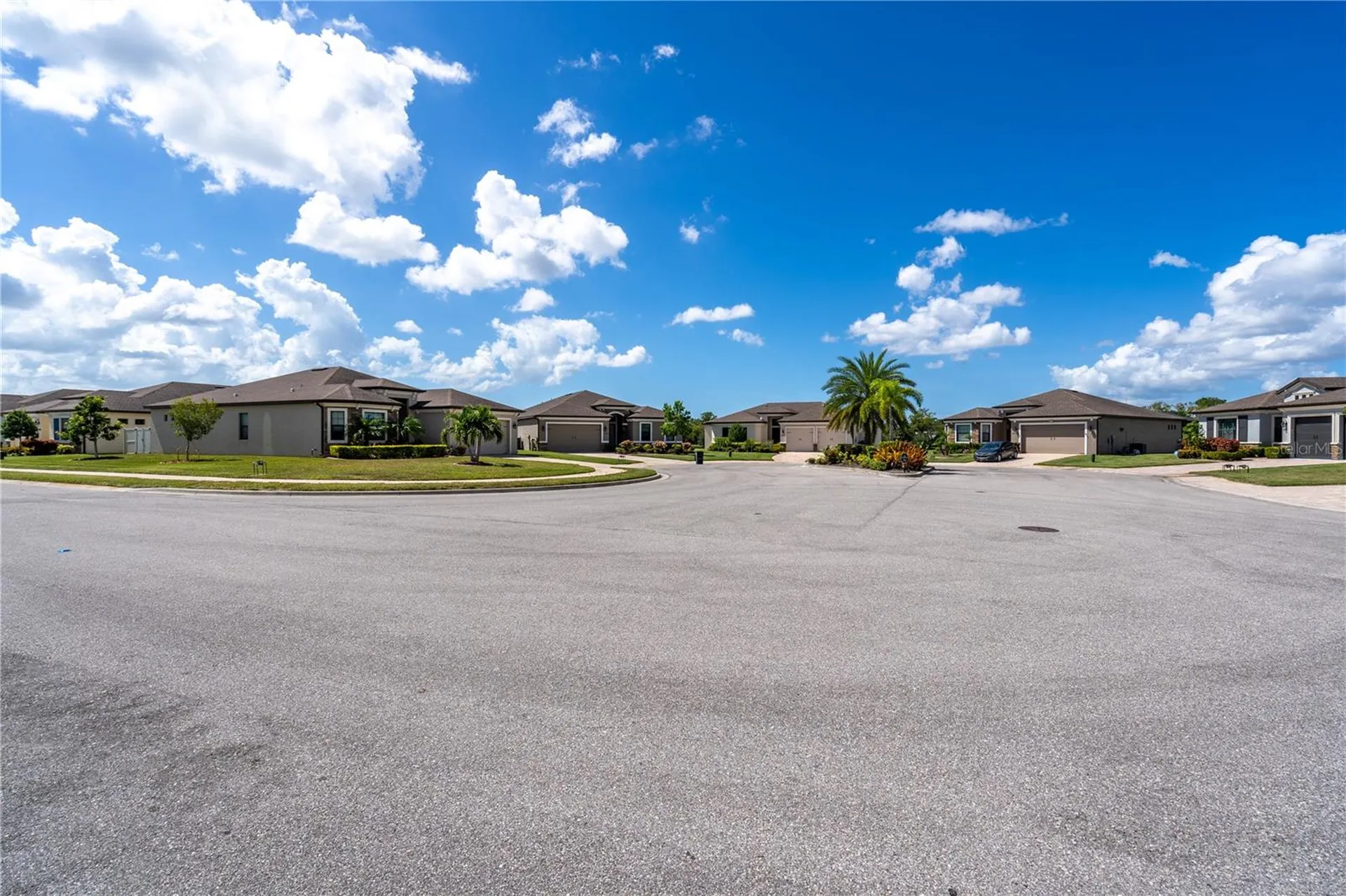 6615 35th Court E Sarasota FL 34243
