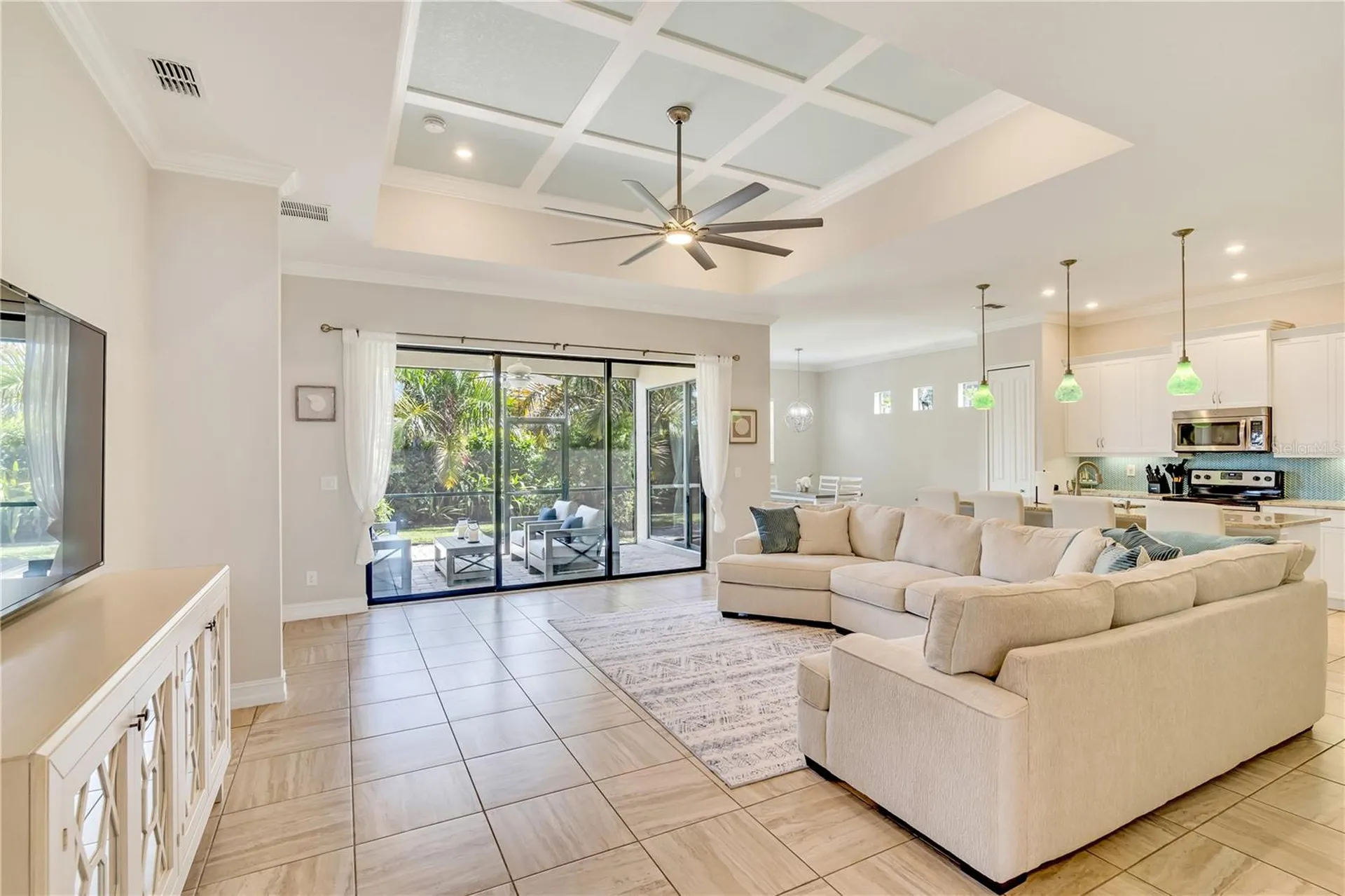 6615 35th Court E Sarasota FL 34243
