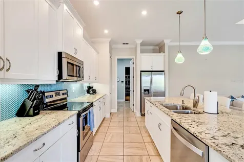 6615 35th Court E Sarasota FL 34243